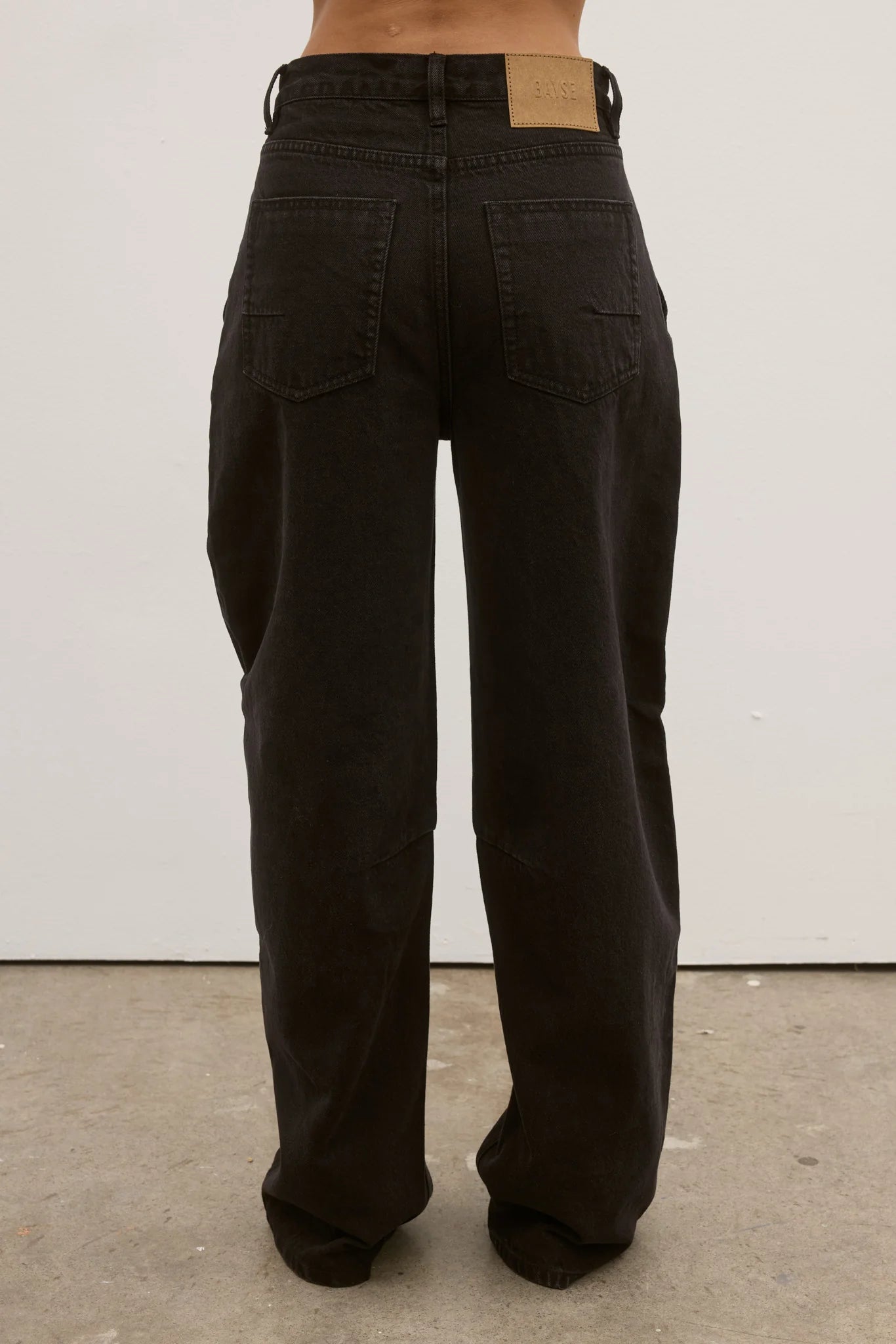 Aston Jean - Backstage Black