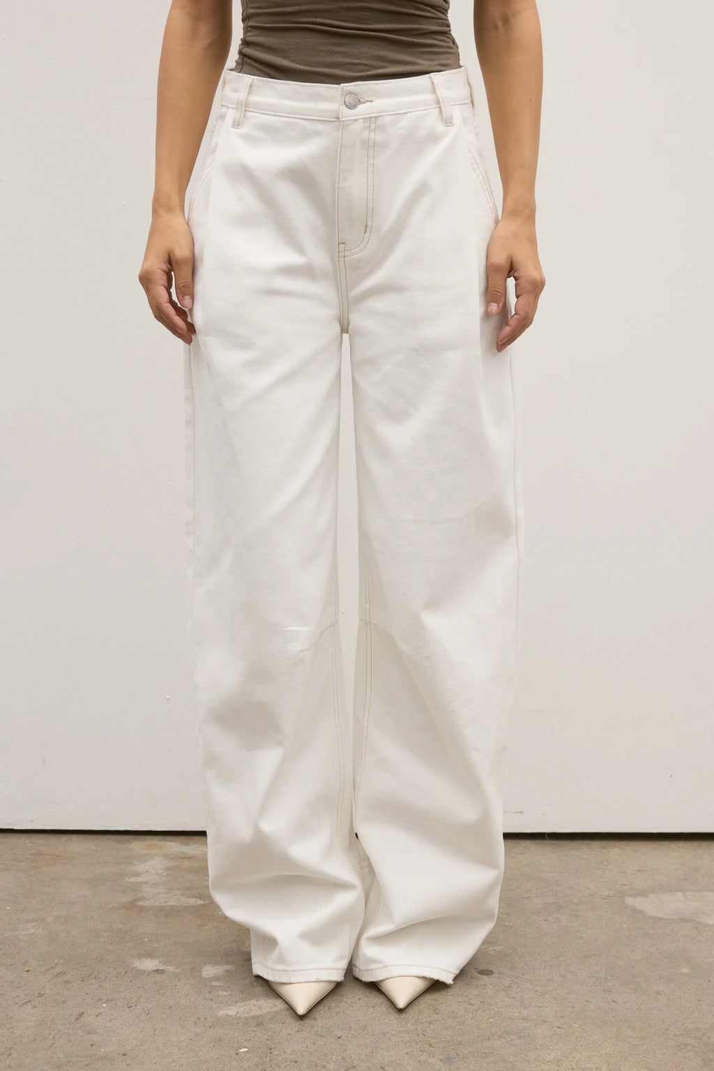 Aston Jean - Geisha White