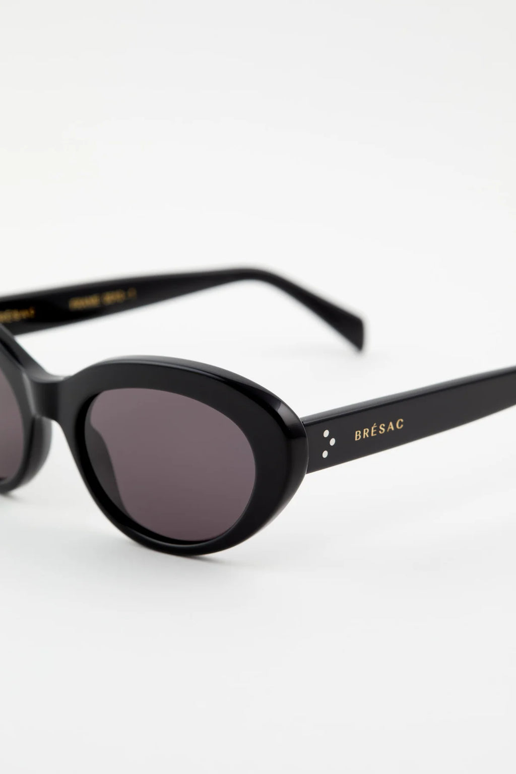 BF10 - Black