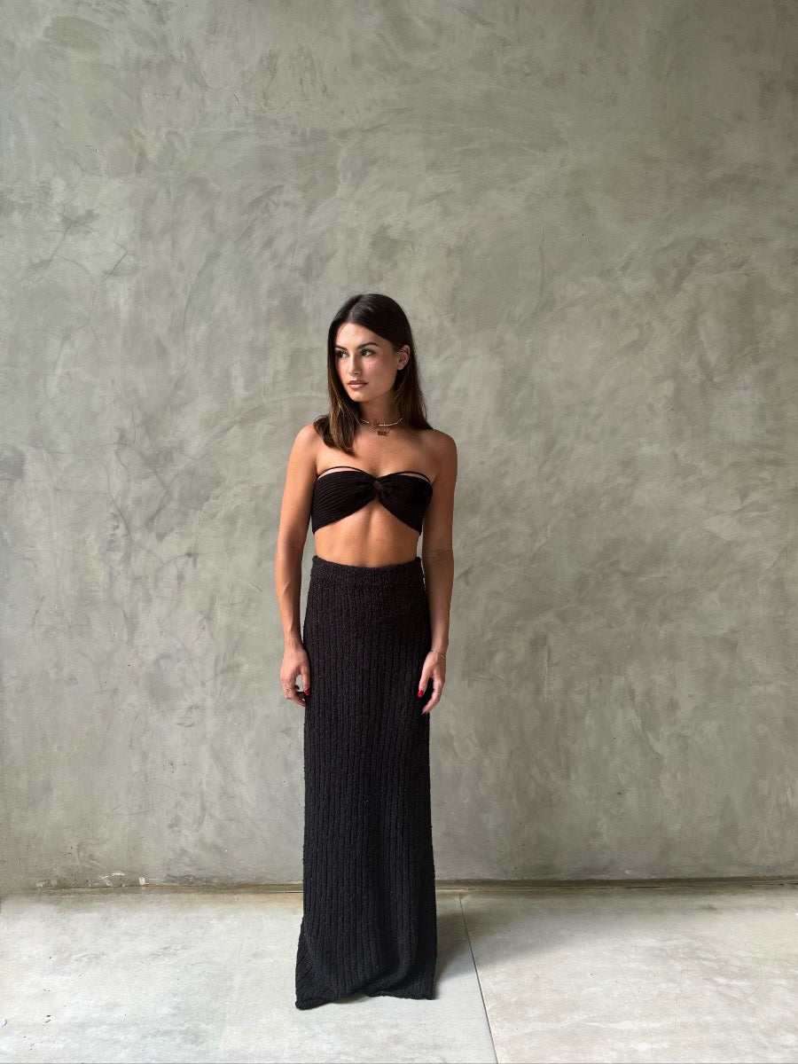 Ivy Knit Crop - Versatile Ivy Crop Top in Onyx Knit Fabric